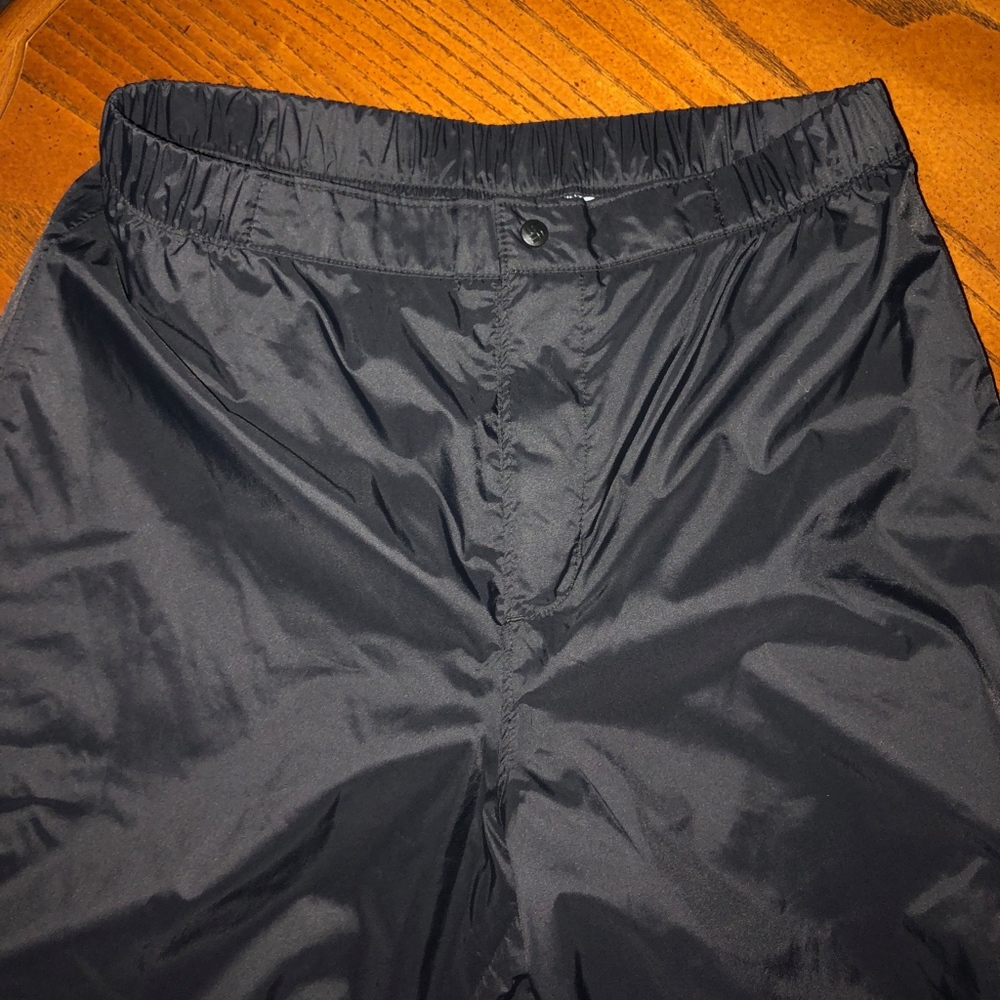 Columbia Wind Pants (WORN ONCE)